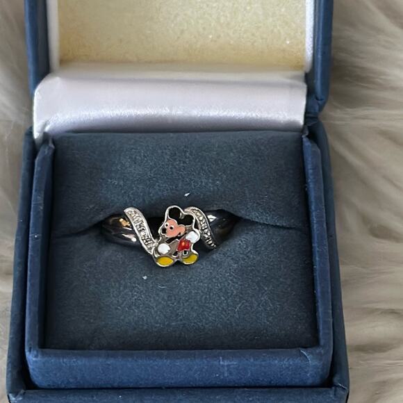 The Bradford Exchange | Disney "The Magic of Mickey Mouse" Embrace Ring Size - Picture 2 of 9